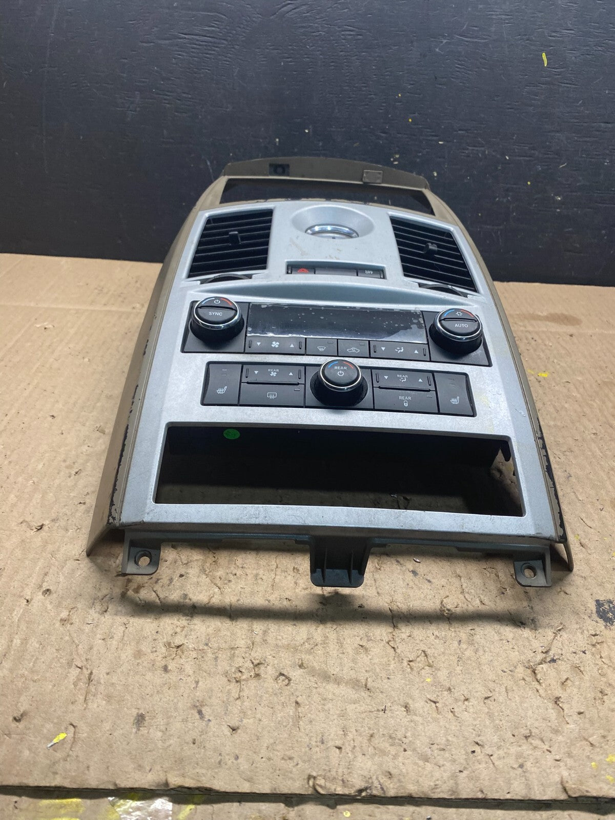 2008-2010 Dodge Grand Caravan Radio Bezel Climate Control Heat AC Heater M85002