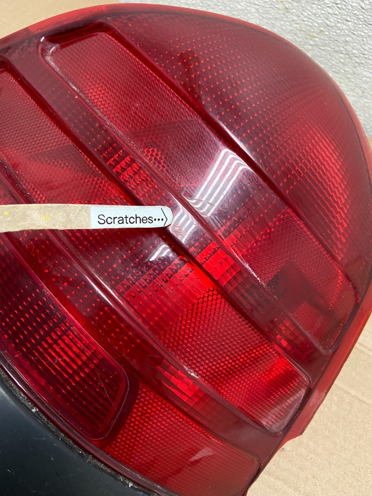 2003-2011 Ford Crown Victoria Right Passenger Rh Side Tail Light Oem AB0972 LK3