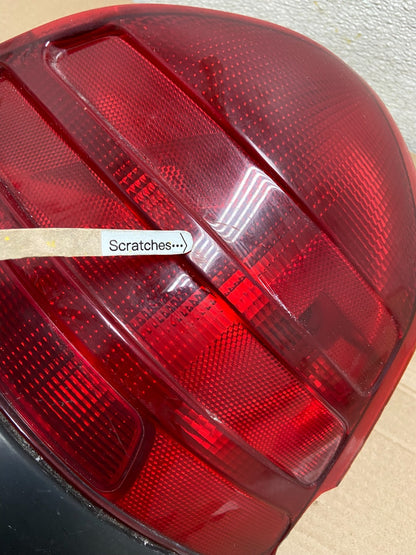 2003-2011 Ford Crown Victoria Right Passenger Rh Side Tail Light Oem AB0972 LK3