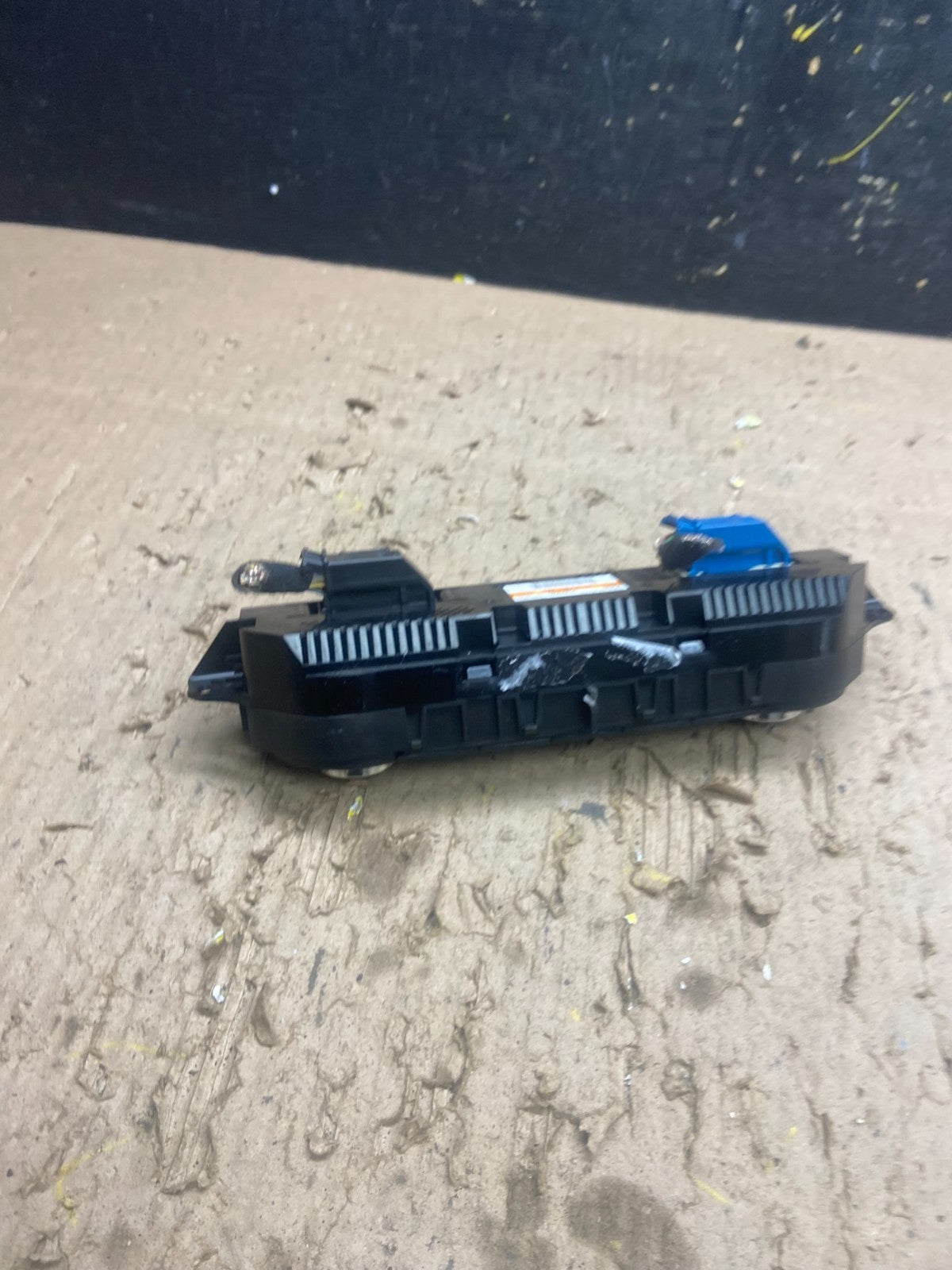 2013 2014 2015 Ford Escape Ac Heater Climate Control Temperature Oem t8979 DG4