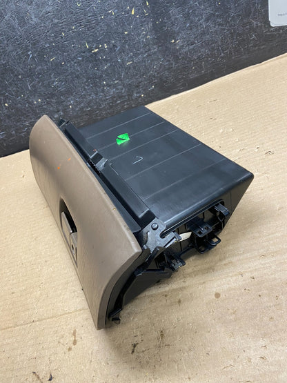 1998 2003 Toyota Sienna Front Right Passenger Storage Glove Box AH3774 DG4