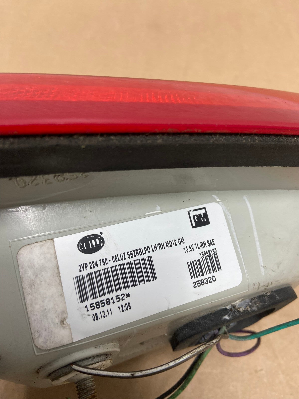 2006 to 2011 Cadillac DTS Right Passenger Rh Side LED Tail light AH9312 LK9