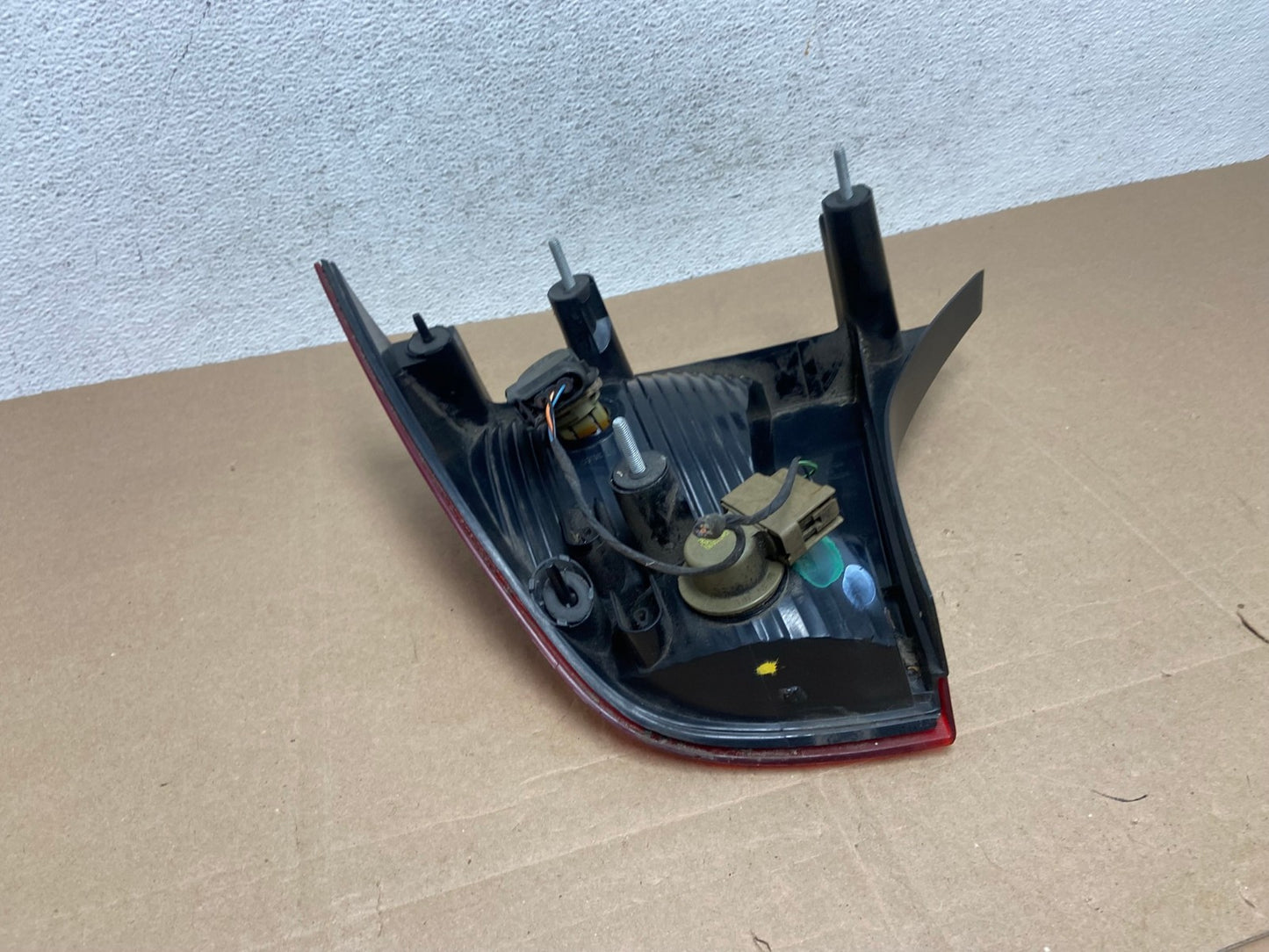 2005 2006 2007 Ford Focus Sedan Left Driver Side Tail Light AE4915 LK5