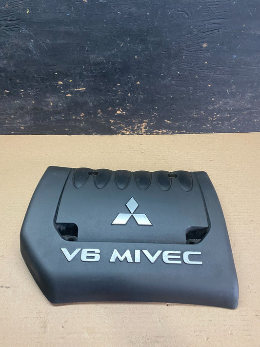 2007 to 2020 Mitsubishi Outlander GT 3.0L V6 Mivec Engine Cover s1210 DG0