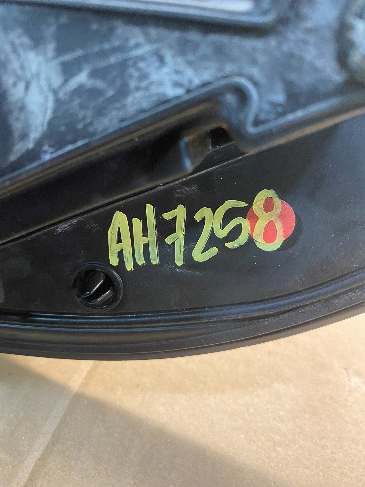 2008 to 2010 Land Rover LR2 Left Lh Side Door Power Mirror AH7258 DG12