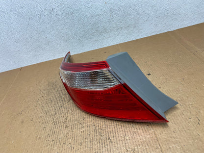 2015 2016 2017 Toyota Camry Left Driver LH Side Tail Light AE2782 LK1