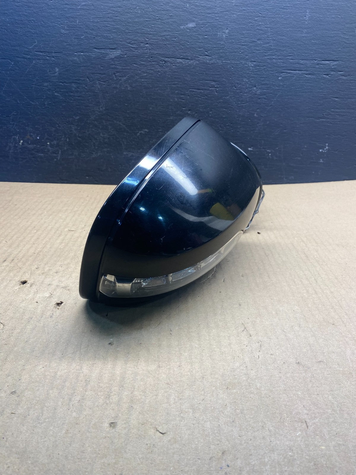 2007-2009 Mercedes E-Class Right Passenger Door Mirror Turn Signal AC8901 DG1
