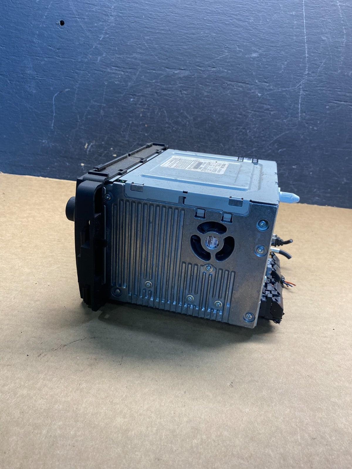 2009 to 2011 GMC Acadia Radio AM/FM CD Player Radio ad9871 DG1