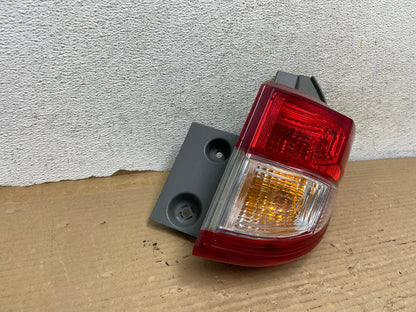 2011 to 2017 Nissan Quest Passenger Right Side Tail Light AH0620 LK1