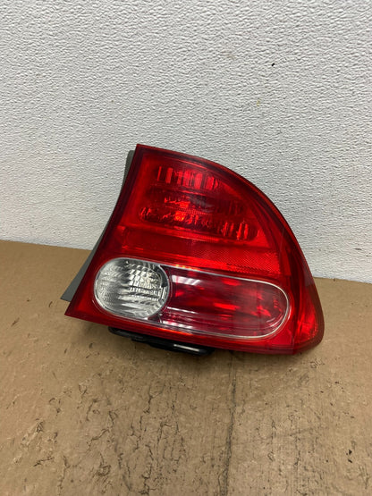 2006 2007 2008 Honda Civic Right Passenger Rh Side Tail Light AC7379 DW0