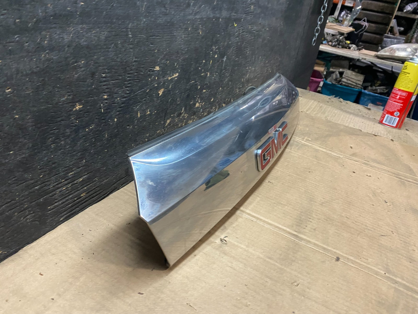 2011-2015 GMC Terrain Tailgate Liftgate Chrome Finish Molding Camera w2089 DG2