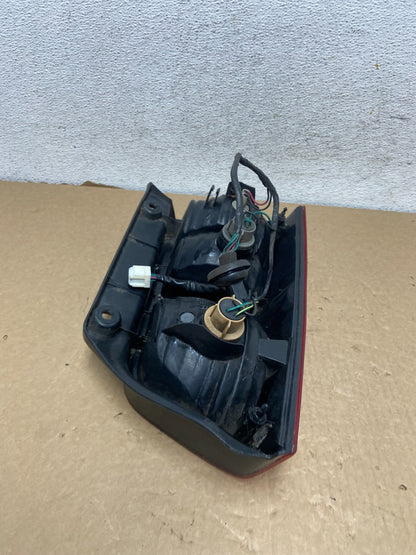 2005 to 2012 Nissan Pathfinder Right Passenger RH Side Tail Light AF7340 DW4