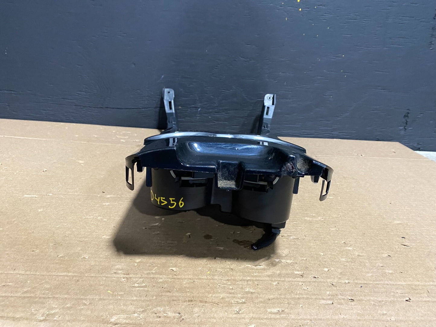 2013 to 2016 Ford Fusion Front Center Console Cup Holder Cupholder OEM D4556 DG13