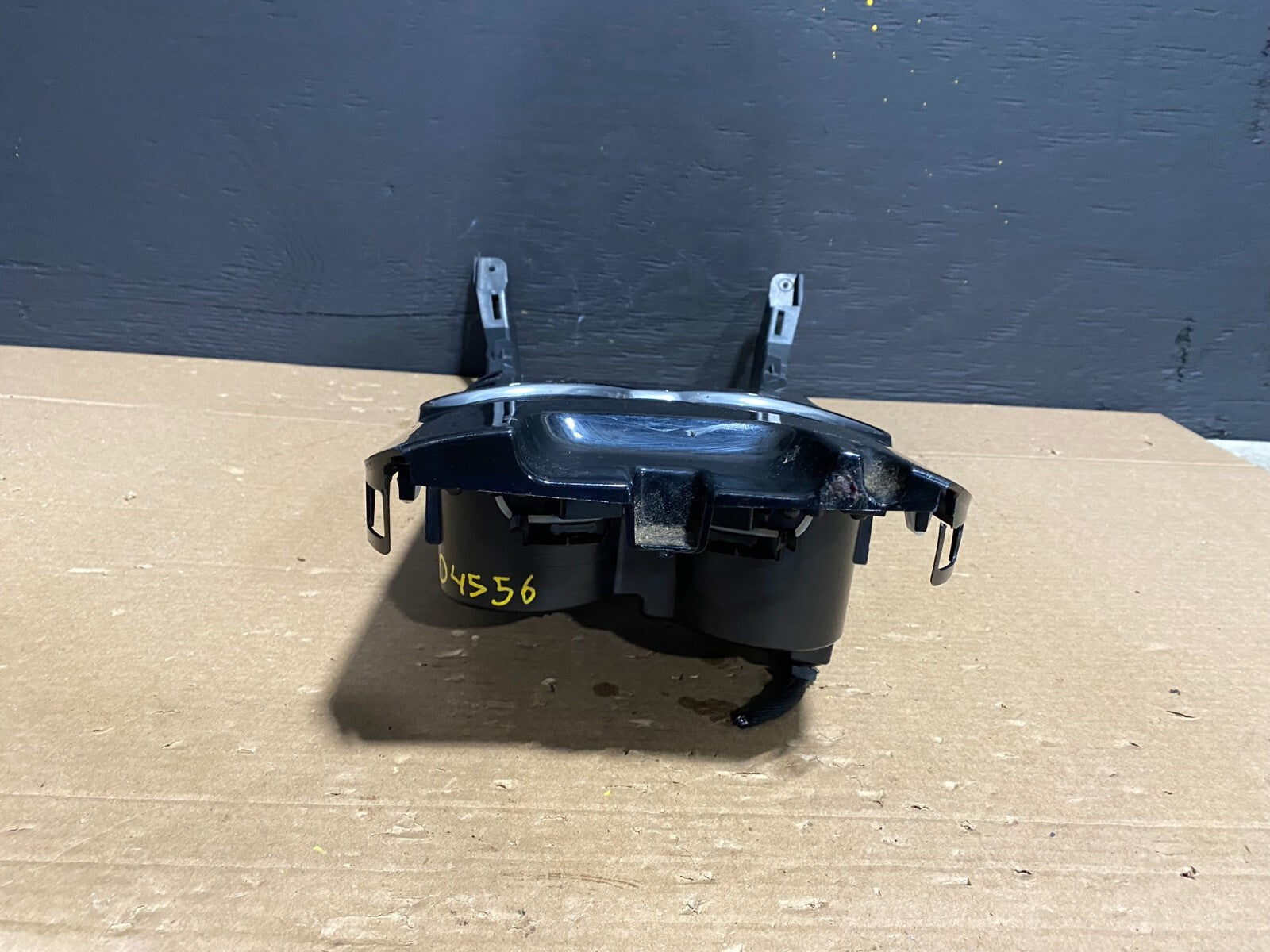 2013 to 2016 Ford Fusion Front Center Console Cup Holder Cupholder OEM D4556 DG13