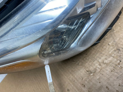 2013 - 2015 Chevrolet Malibu Projector Headlight Right Passenger AI5442 DW4