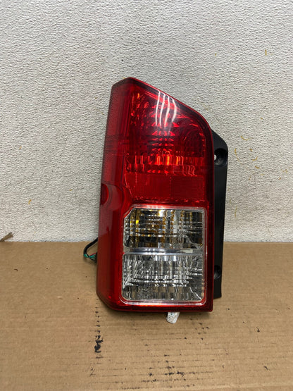 2005 to 2012 Nissan Pathfinder Tail light Left Driver Lh Side AH4028 LK0