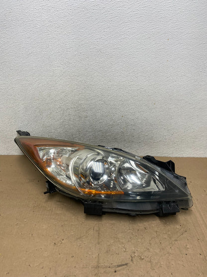 2010 - 2013 Mazda 3 Halogen Right Passenger Rh Side Headlight AG5380 DW0