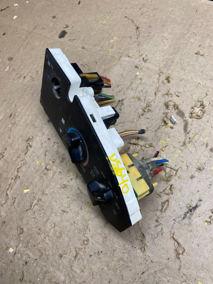 1997-2014 Ford Van Econoline E150 E250 Heater Climate Fan Control u5640 DG4