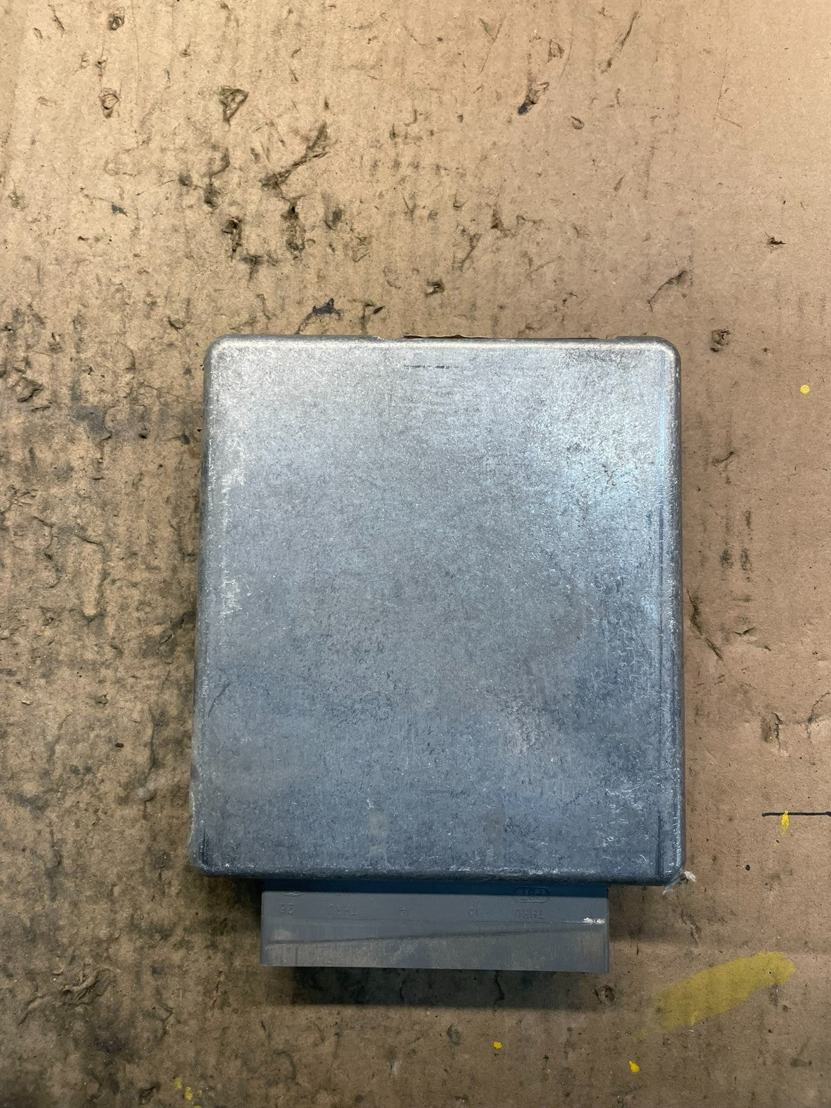 2003 Ford E-Series 4.2L Engine Control ECM Computer 3c2a-12a650-ub T2505 DG2
