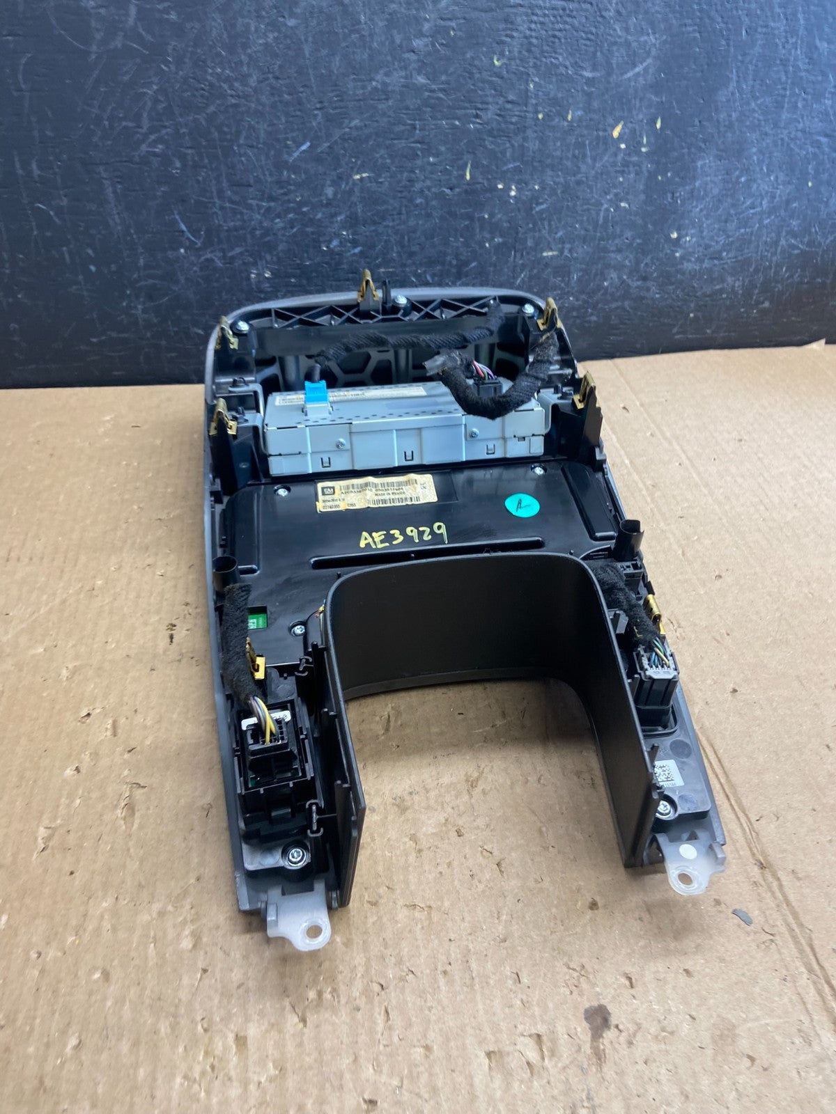 2011 Chevrolet Volt Radio Face Climate Control Panel Bezel ae3929 DG5