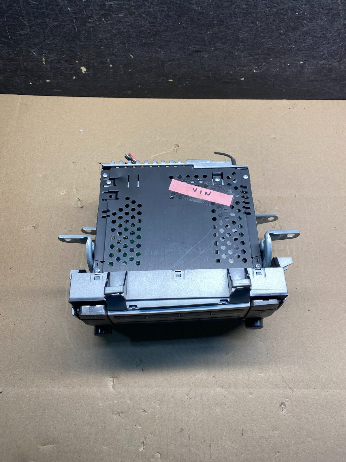 2009 to 2010 Toyota Corolla Matrix Radio AM/FM CD Player ai7383 DG4