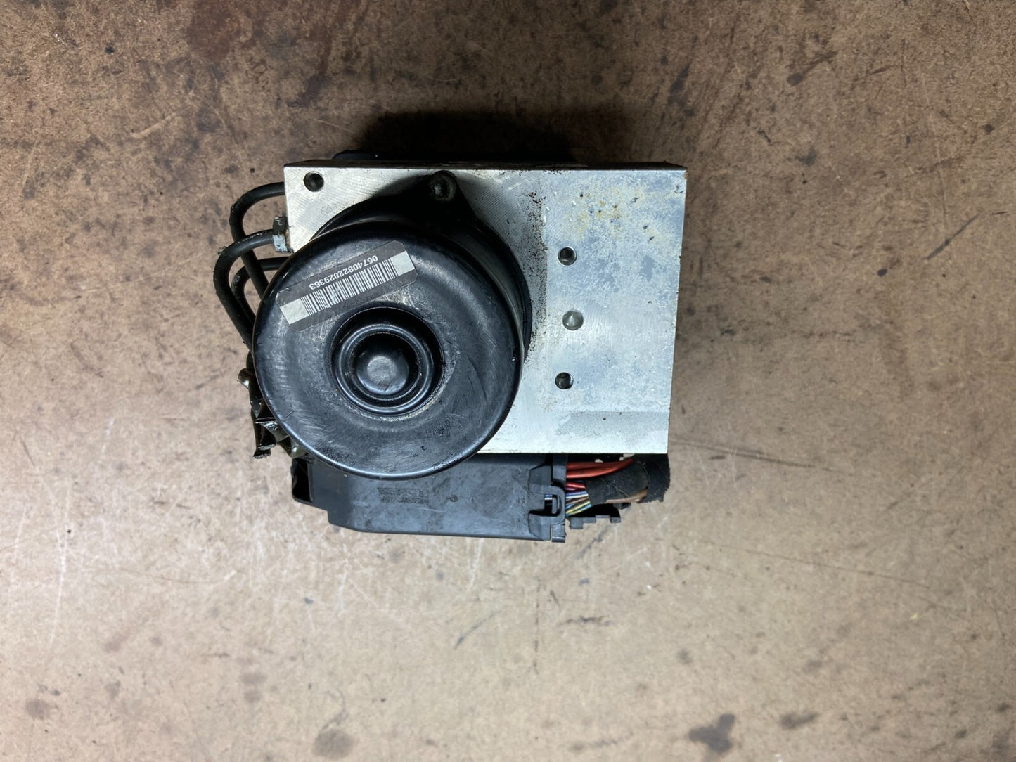 2005 - 2008 Mercedes CLK350 SLK350  ABS Anti Lock Brake Pump Module J5612 DG1