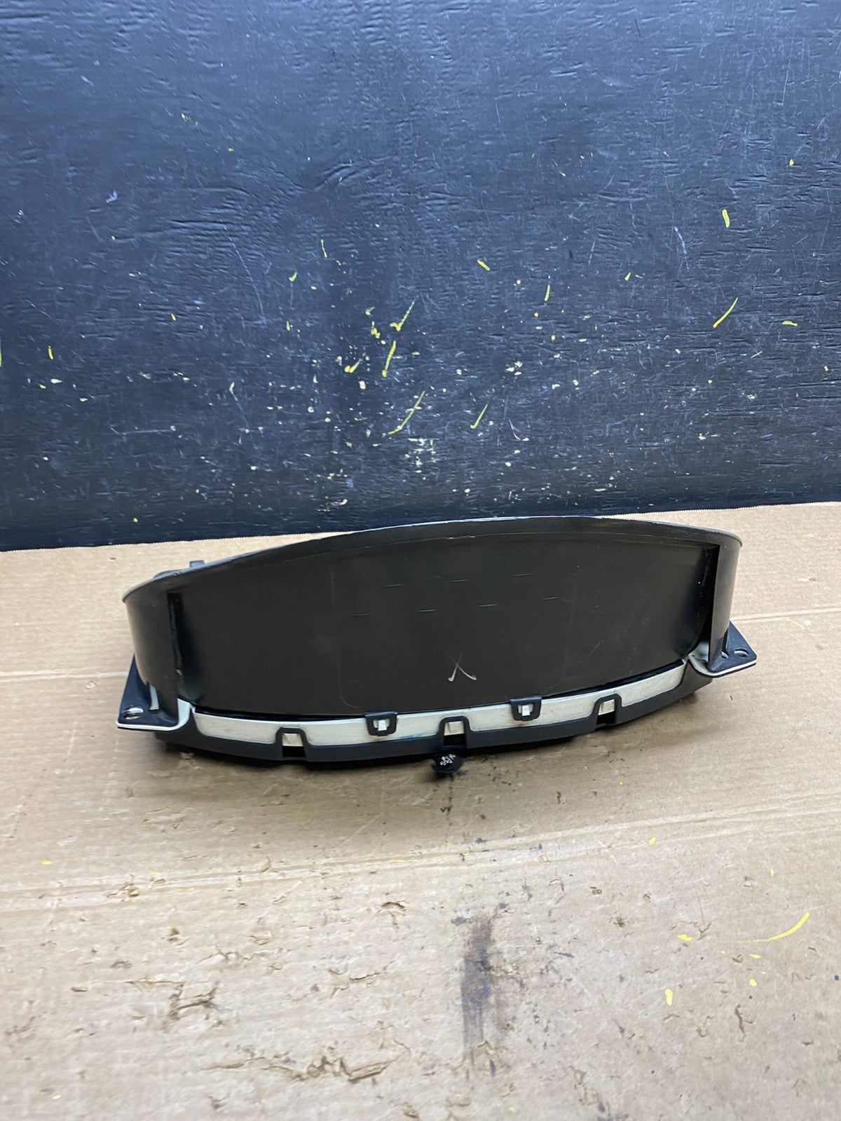 2008 to 2010 Chevrolet Express Speedometer Cluster Gauge w9583  DG4
