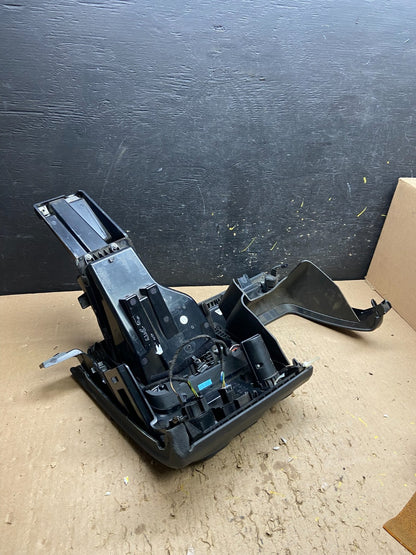 2014-2017 Maserati Ghibli Left Driver Front Dash Knee Headlight Switch T8421 DG5