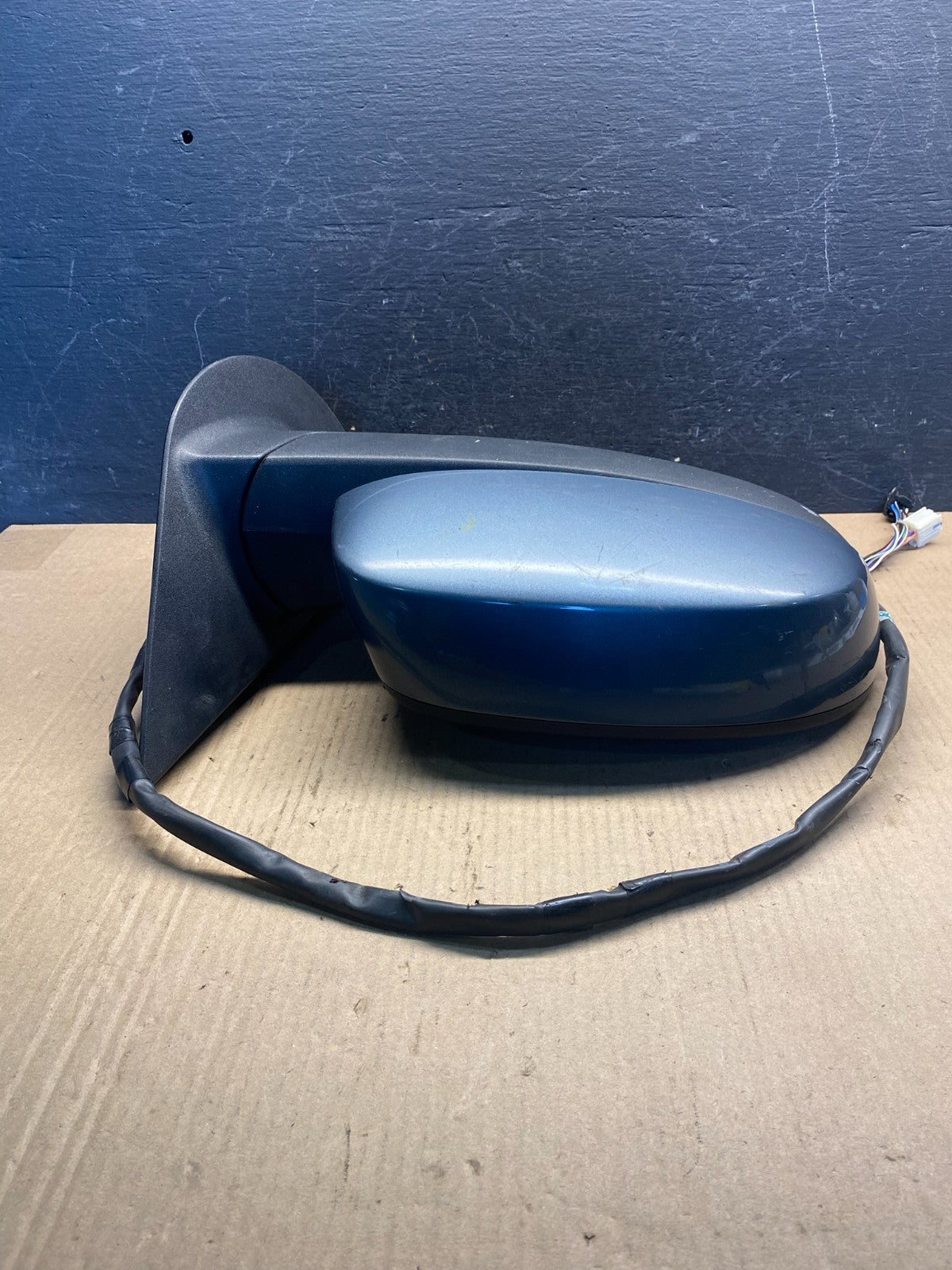 2007 - 2008 Chevrolet Tahoe Suburban Right Passenger Turn Door Mirror AE6357 DW1