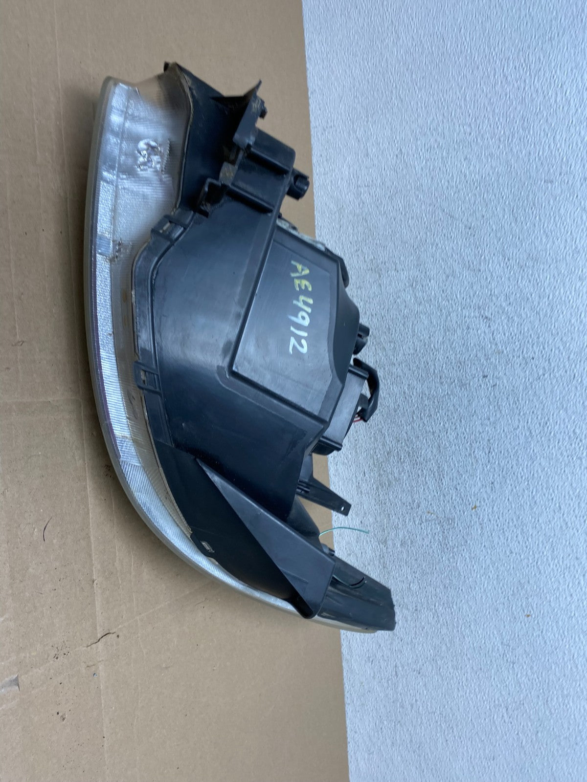 2004 2005 2006 Mazda Mpv Right Passenger RH Headlight ae4912 DG7