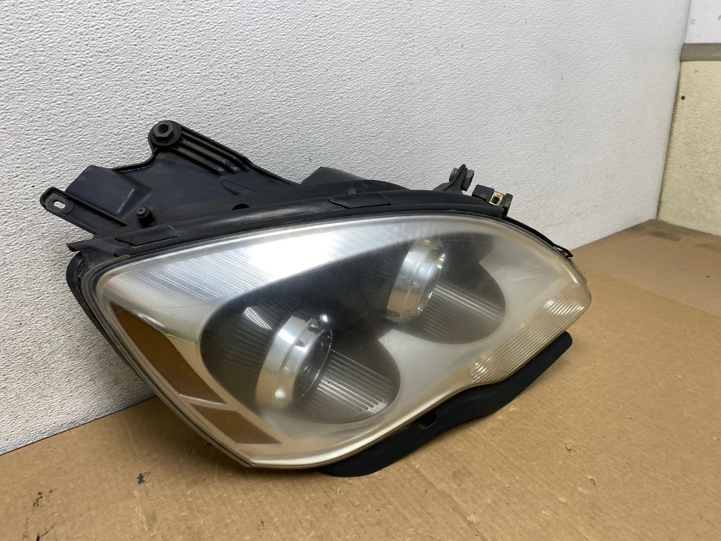 2007-2012 Gmc Acadia Halogen Headlight Right Passenger Side AG2115 LK2