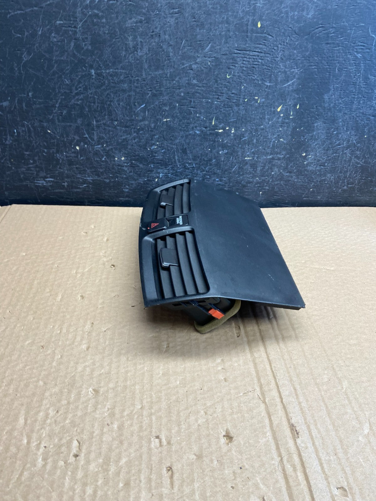 2009 to 2014 Acura TL Front Dash Dashboard AC Center Clock Air Vent AF6161 DG2