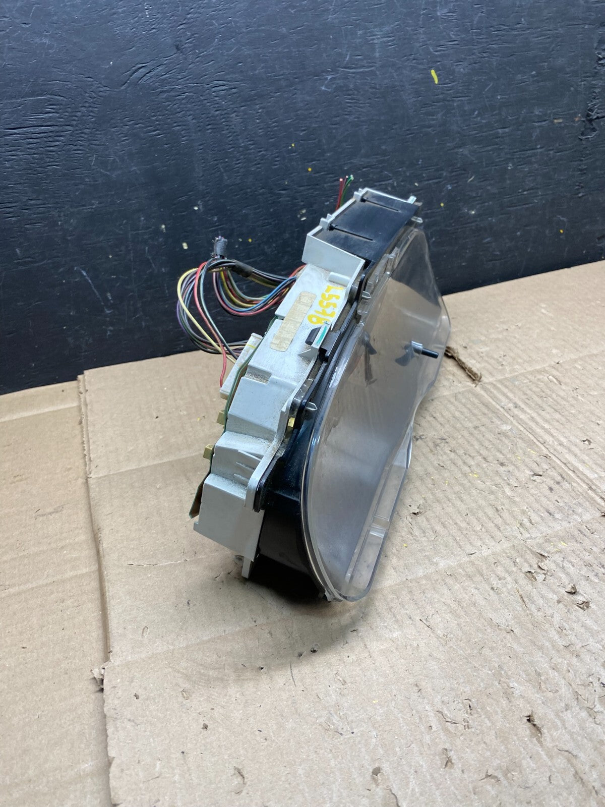 2001 - 2002 Ford Econoline E150 E250 Van Speedometer Instrument Cluster L5578 DG1