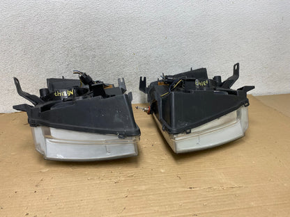 2007 to 2013 Chevrolet Suburban Tahoe Left+Right Set Headlights AG8147 DW8