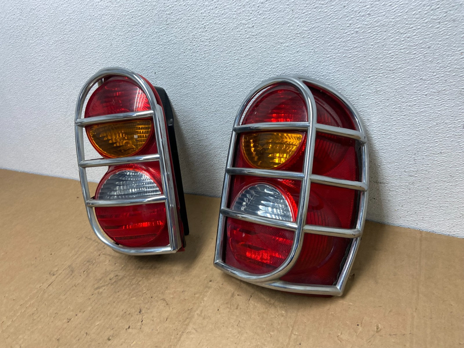 2002 2003 2004 Jeep Liberty Left+Right Side Tail Lights AD1331 DW1