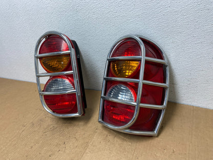 2002 2003 2004 Jeep Liberty Left+Right Side Tail Lights AD1331 DW1