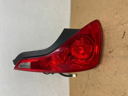 2008-2013 Infiniti G37 Coupe Right Passenger RH Side Tail Light AD1188 LK0