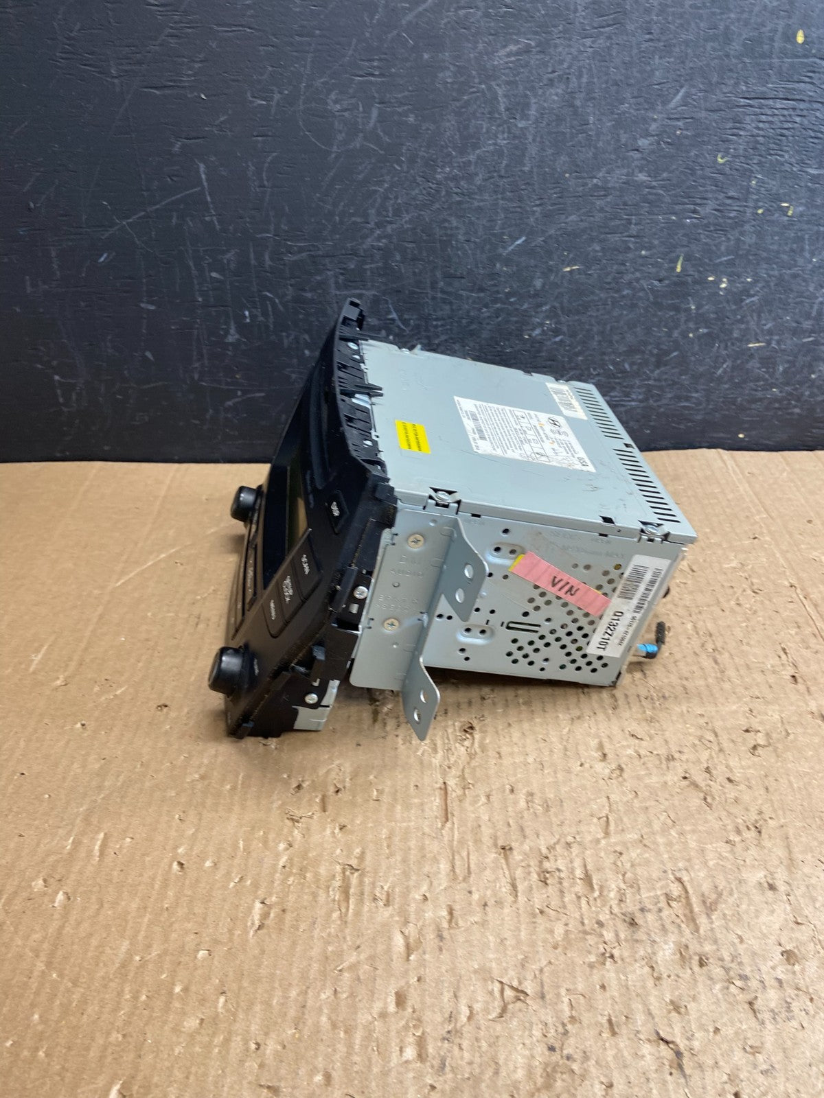 2013 to 2014 Hyundai Santa Fe AM/FM Radio CD Player AE4334 DW2