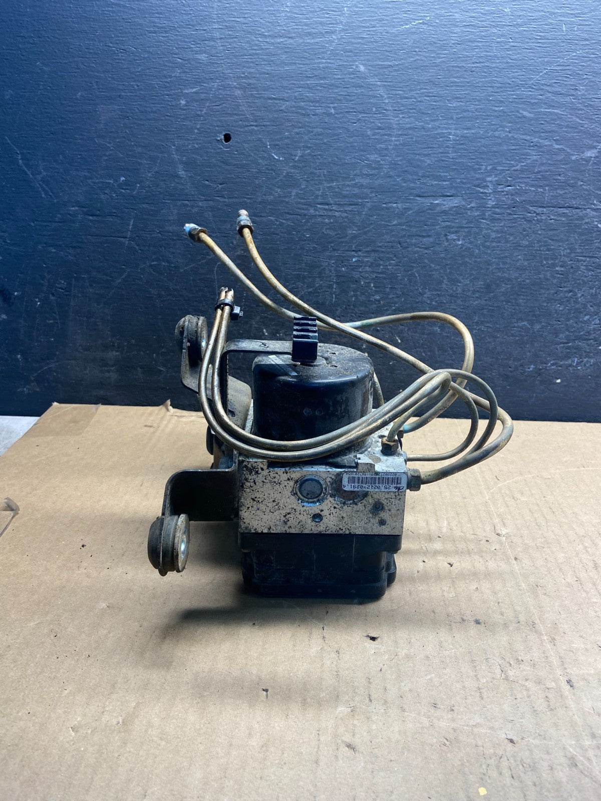 2010 2011 Toyota Sequoia ABS Brake Pump Anti Lock Module af9166 DG3