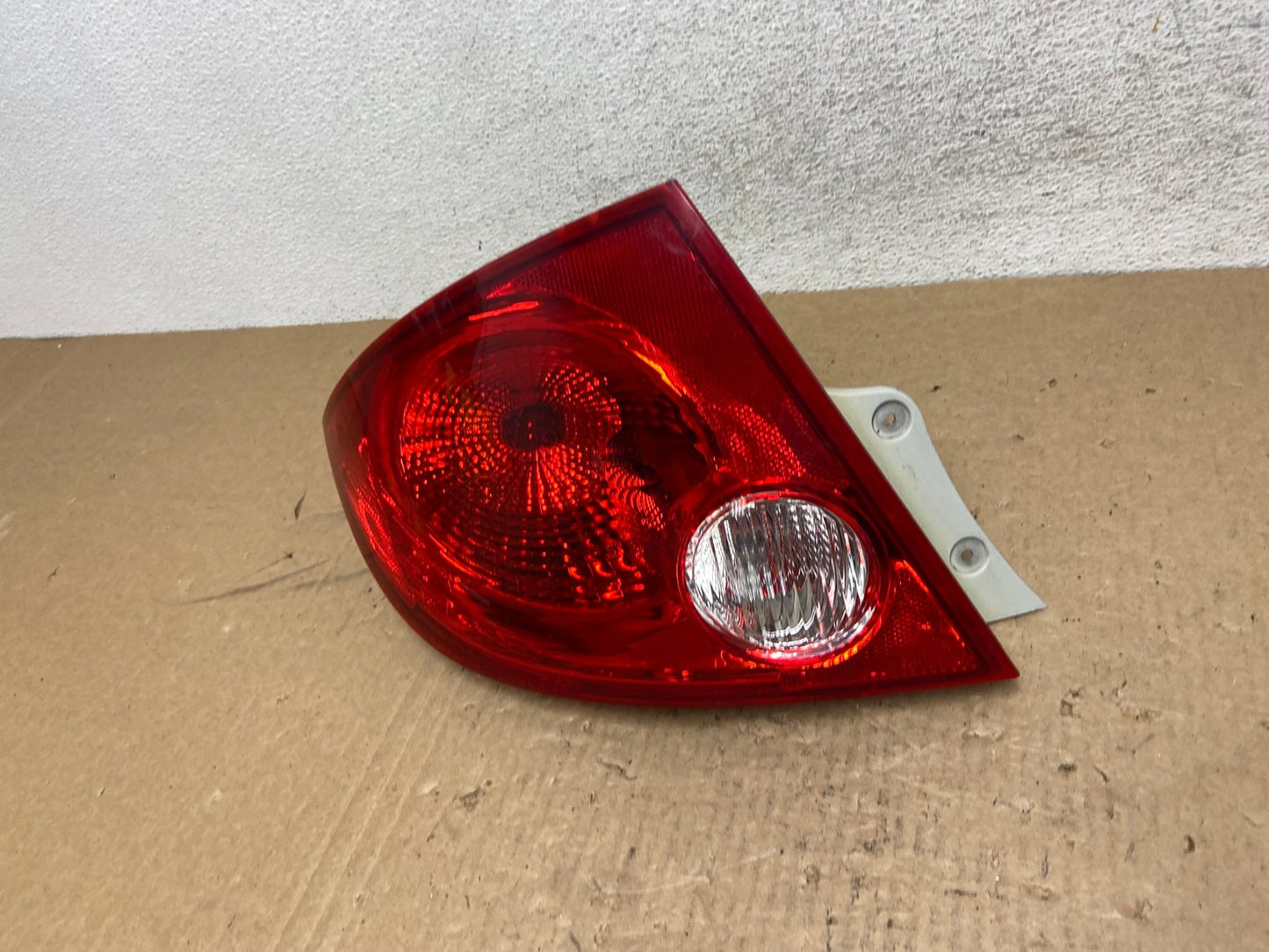 2005-2010 Chevrolet Cobalt Sedan Left Driver Side Tail Light AG1059 LK1