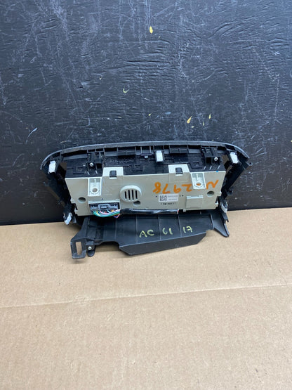 2016 to 2018 Honda HR-V Auto AC Heat Climate Control AC61174