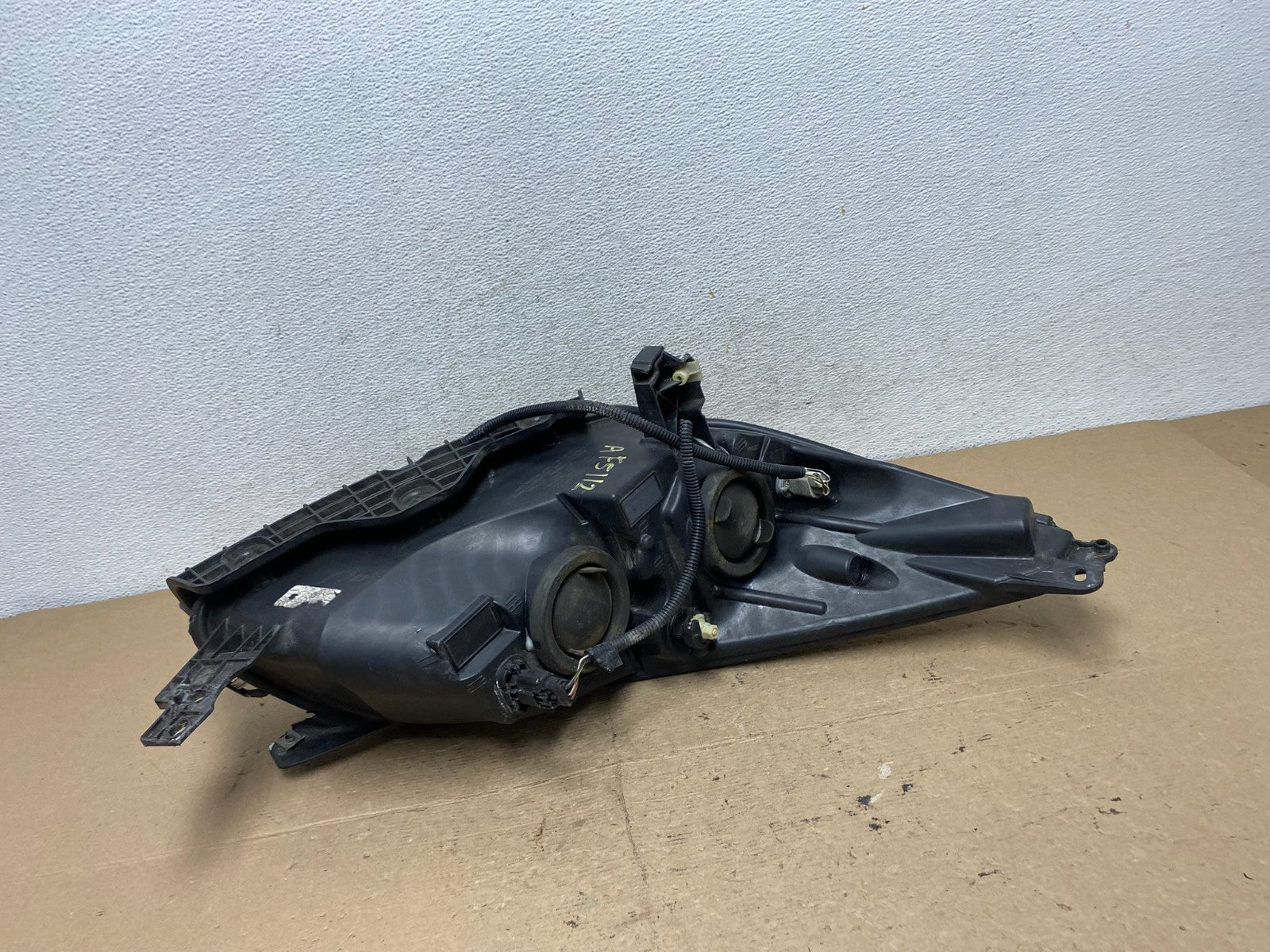2013 - 2016 Ford Escape Headlight Left Driver Lh Side Halogen AF5112 DW5