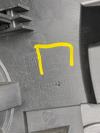 2012 to 2019 Fiat 500 Front Center Dashboard Vent Trim Bezel Blue M4345 PS7