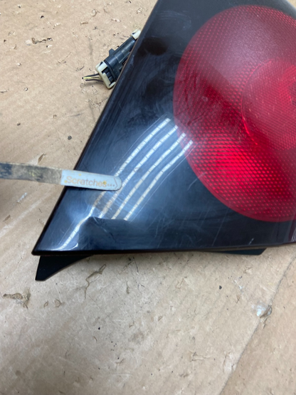 2000 - 2005 Chevrolet Impala Left Driver Lh Side Tail Light AI9209 LK3