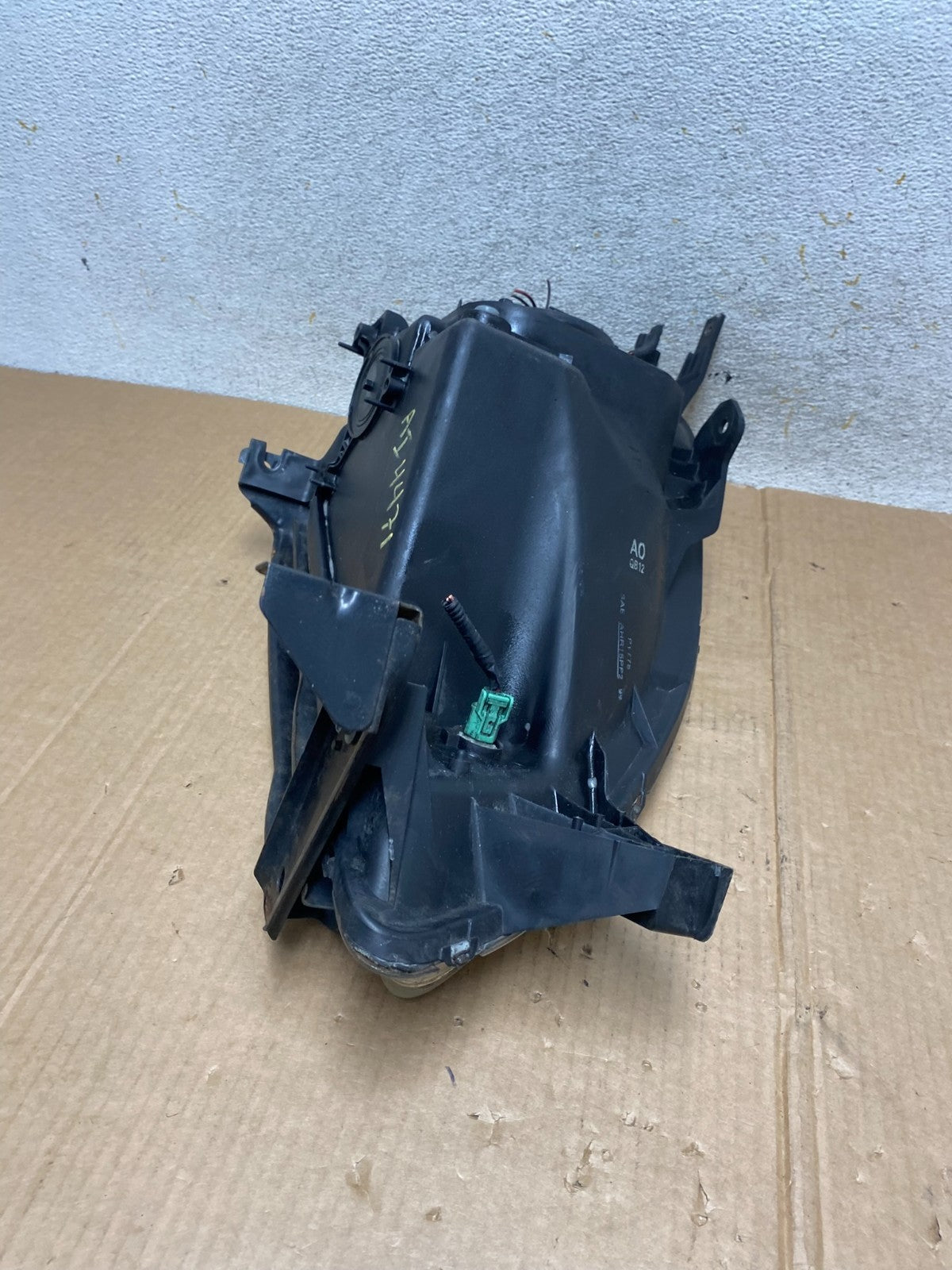 2002 to 2004 Honda Crv Cr-v Left Driver Halogen Headlight AI4471 DW8