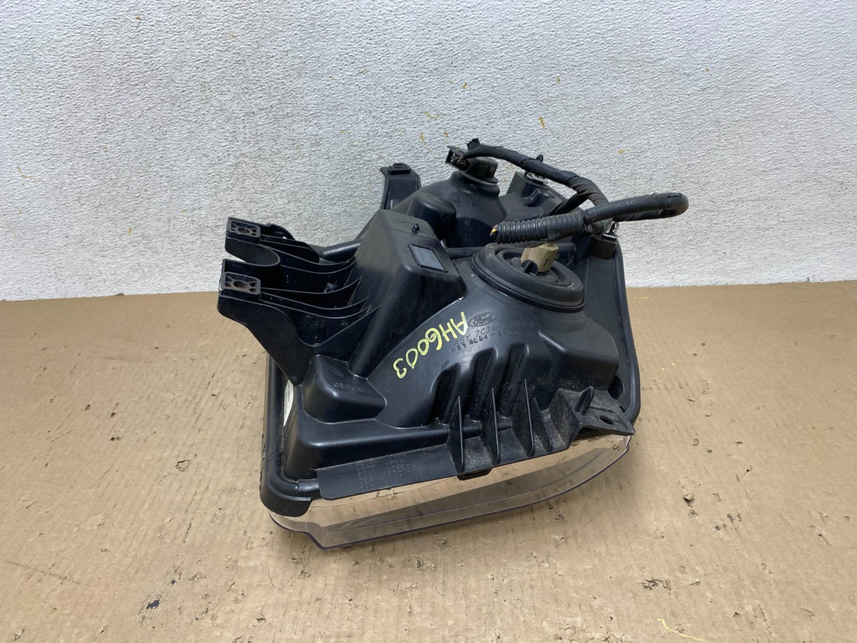 2008 to 2010 Ford F250 Super Duty Right Passenger RH Side Headlight AH6003 DW6