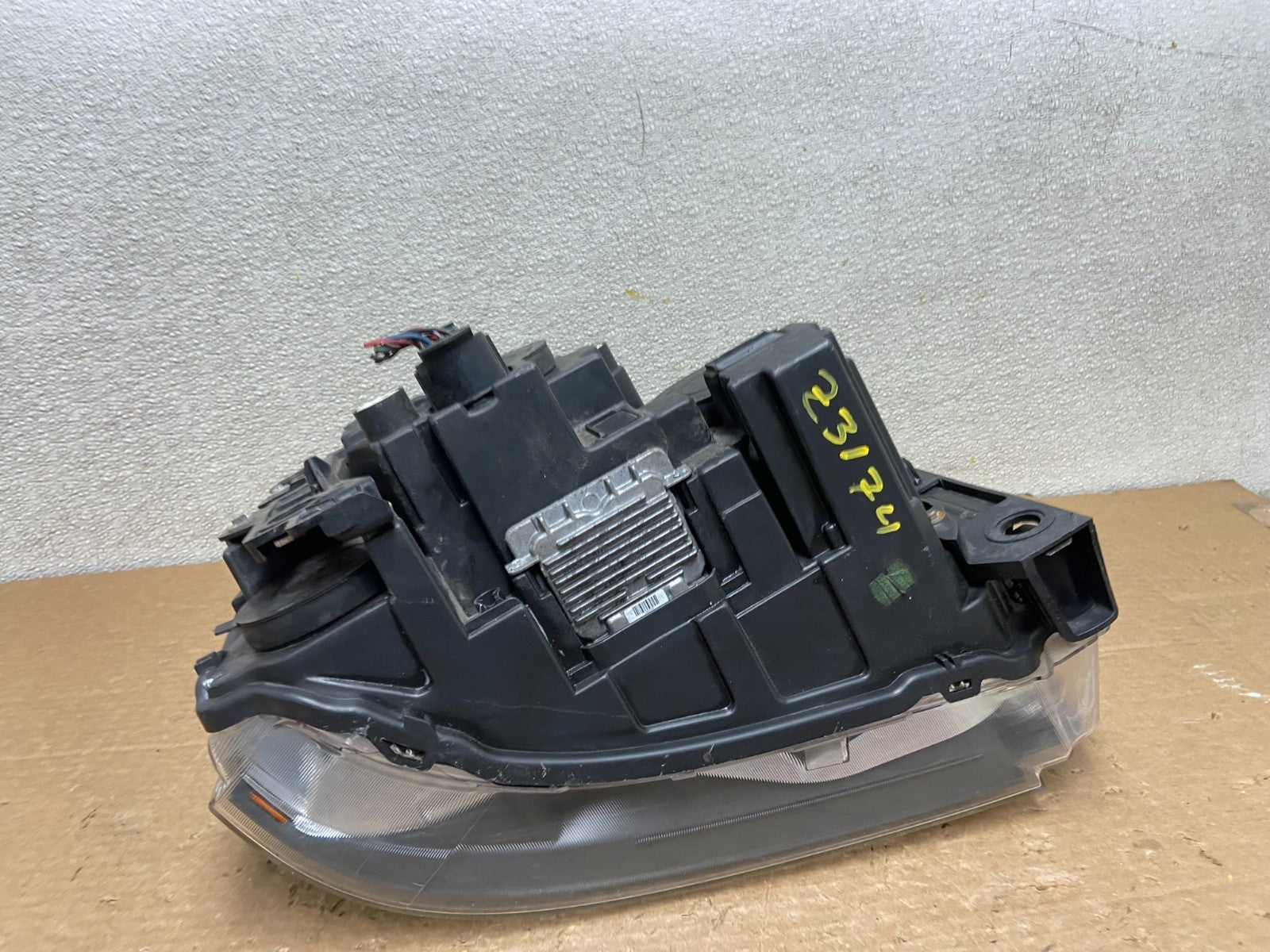 2010-2013 Land Range Rover Sport Left Driver Xenon HID Headlight Z3174 DW6