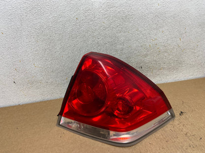 2006 - 2012 Chevrolet Impala Tail Light Right Passenger RH Side AI3634 LK0