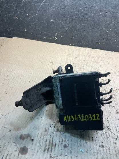 Mercedes W163 ML320 ML430 ABS Anti Lock Brake Pump Module X0984 DG4