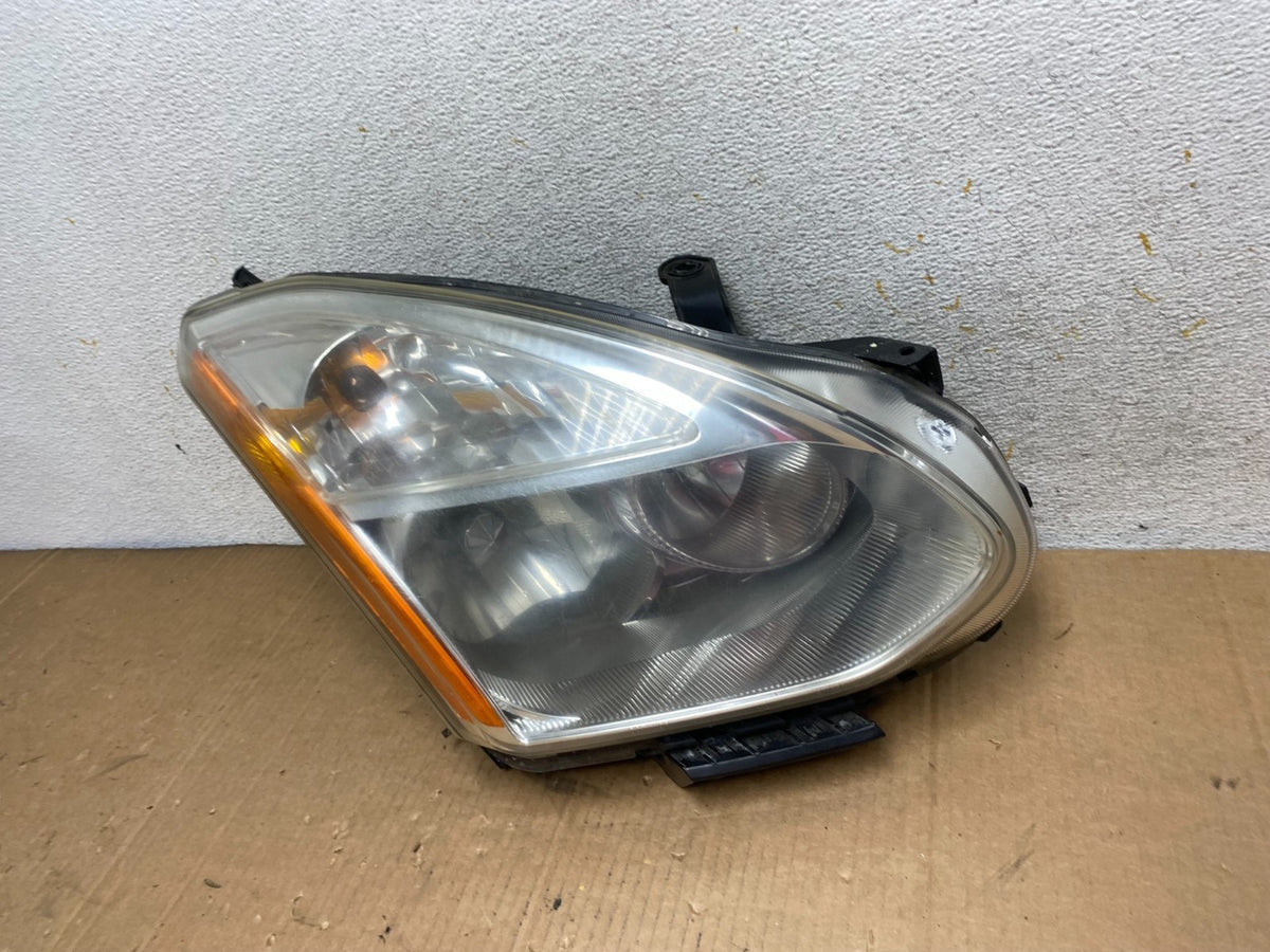2009-2013 Nissan Rogue Right Passenger Xenon HID Headlight AI8752 DW1